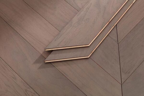 Multi-layer  Walnut Chevron Engineering Wood Floor - Image 4