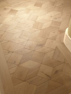 Chevron /Fishbone Floor